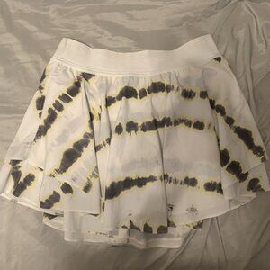 Lululemon Court Rival HR Skirt Size Long 10